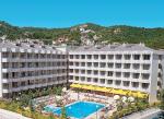 Španělský hotel Oasis s bazénem