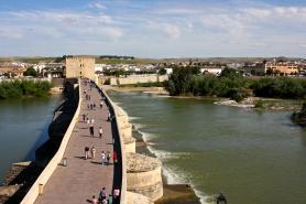 Andaluské město Cordóba - římský most